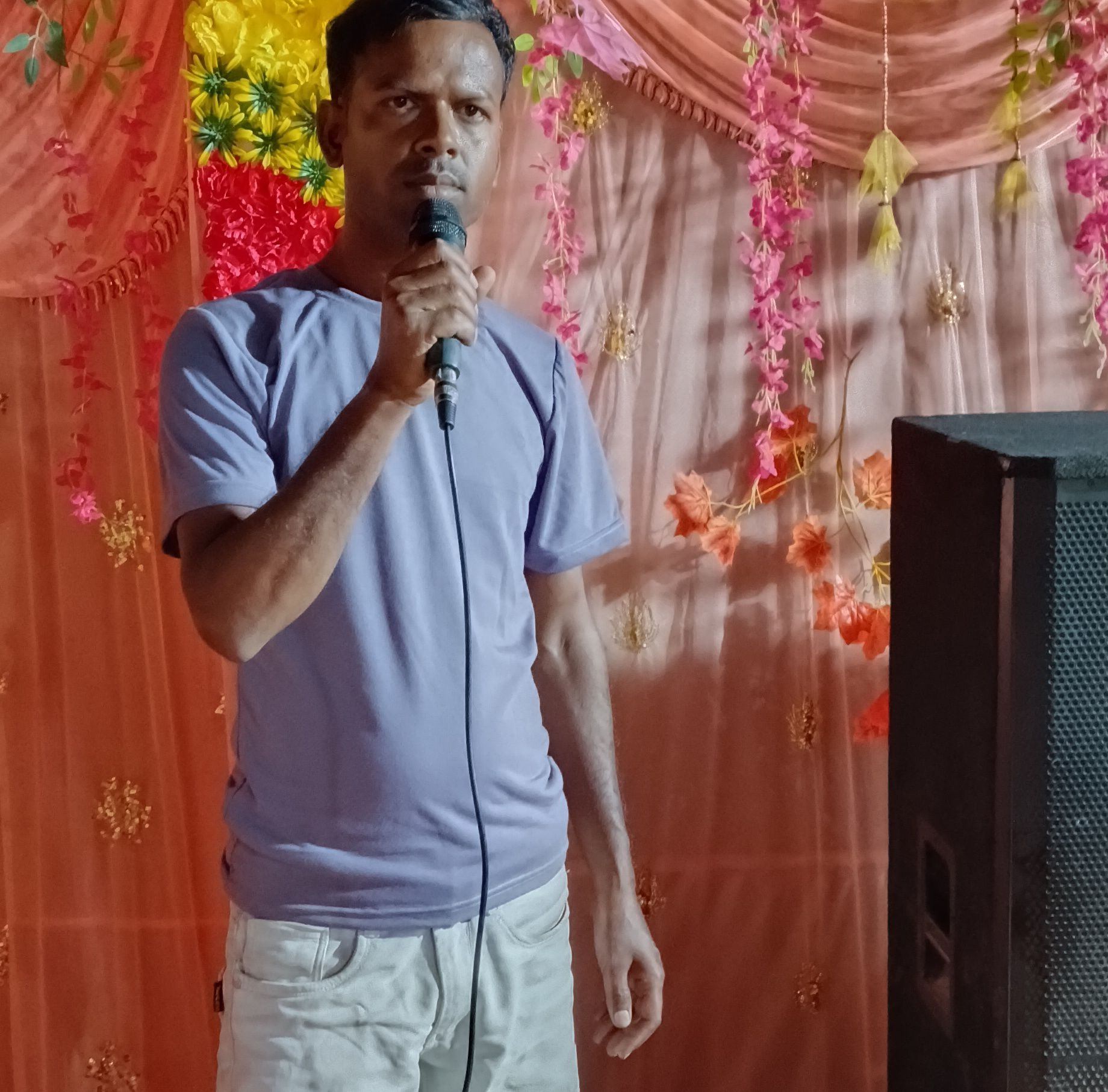 U P kalakar aor M P ka hai aaj ham log U P gomane aye hai syam sakal ...