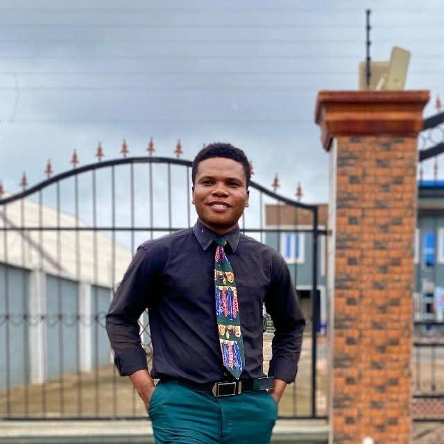 Legit.ng - A man who attempted to steal the crown from the... | Facebook