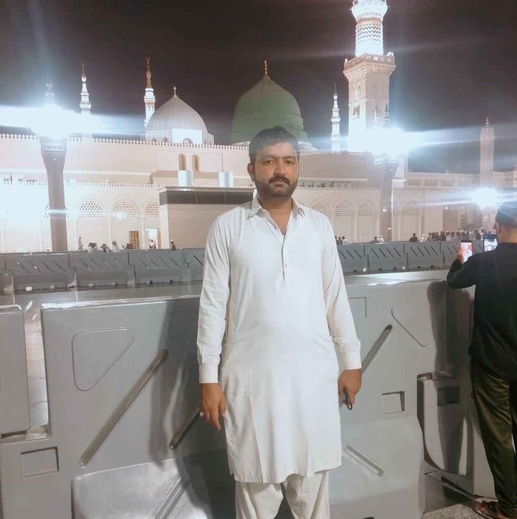 DIG Ops Lahore Police - DIG Operations Lahore Ashfaq Khan pinned ranks ...