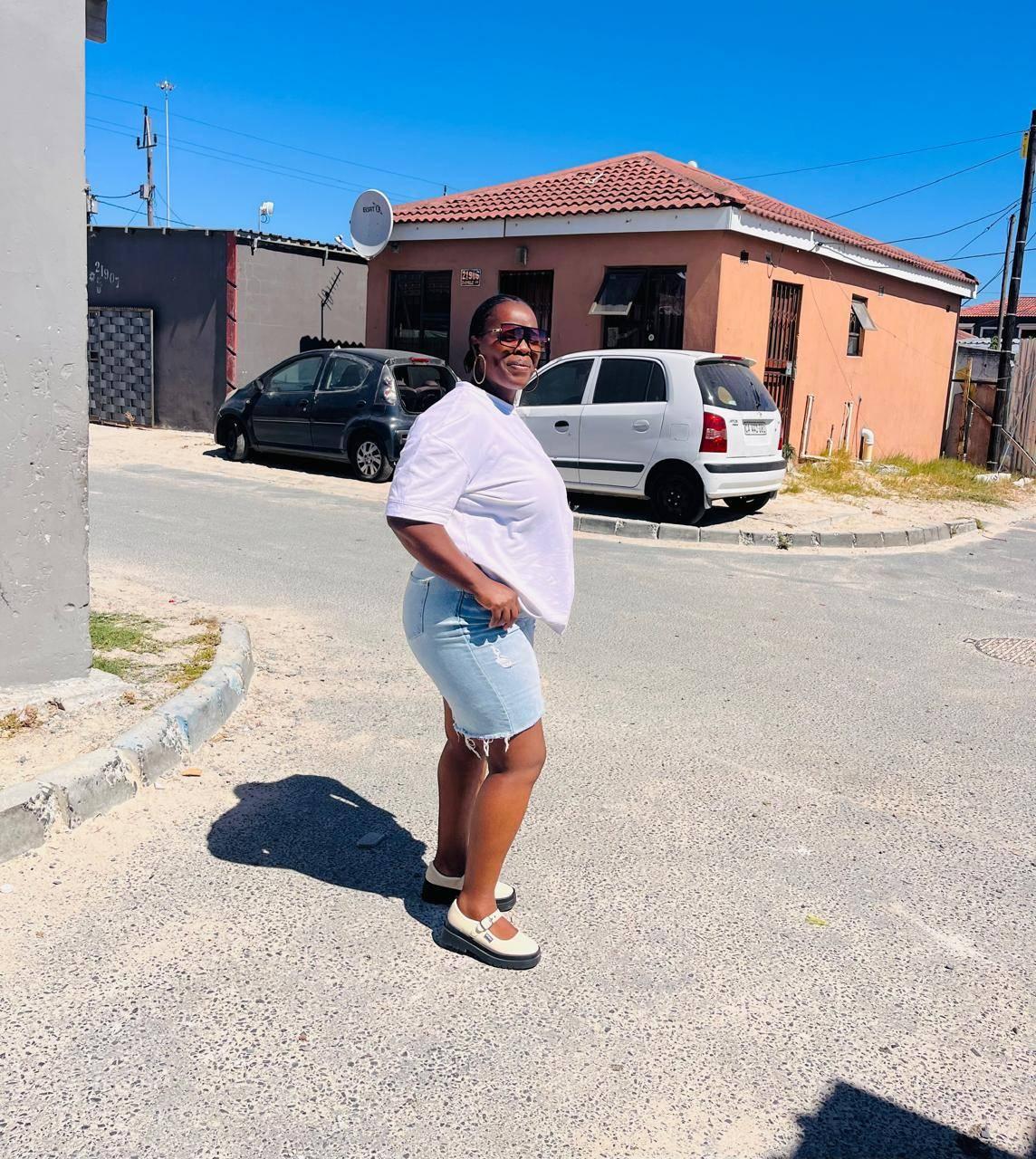 Inathi Ntlabati