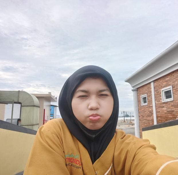 Tyas Listyana