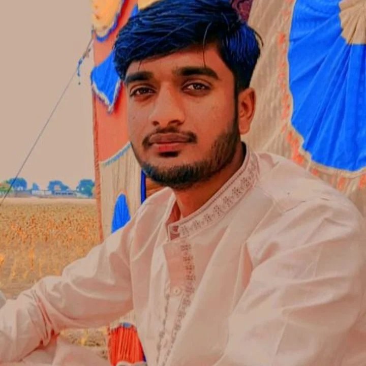 Qamar Zaman
