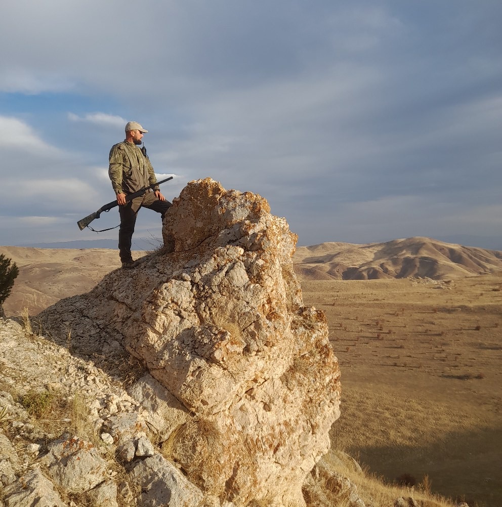 Kanatlı Av hayvanının merada temizlenmesi. #avcılık #hunter #hunting # ...