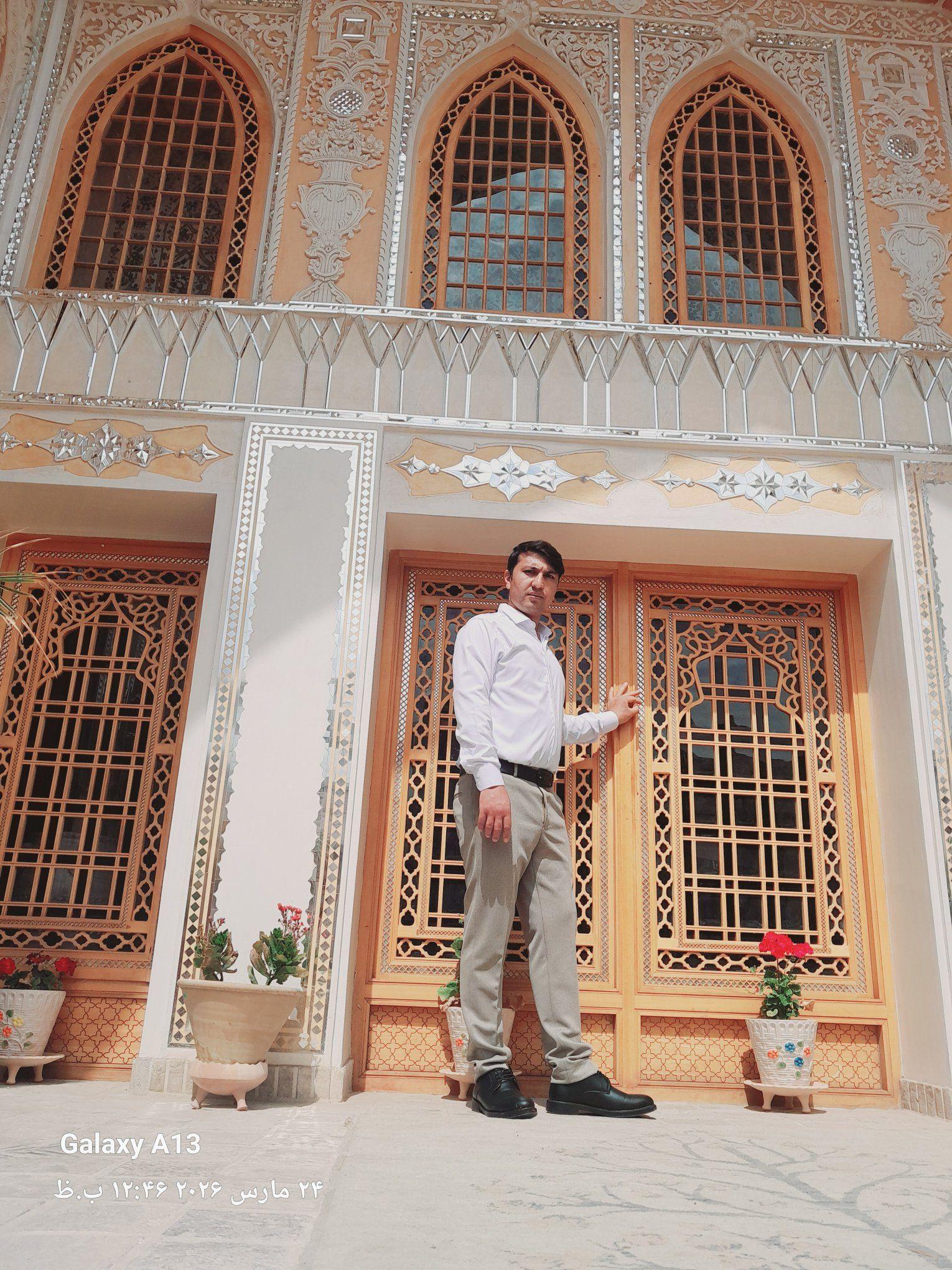 Noorilhaq - در #هندوستان مسلمانان در حال نماز خواندن و هندوها برای ...