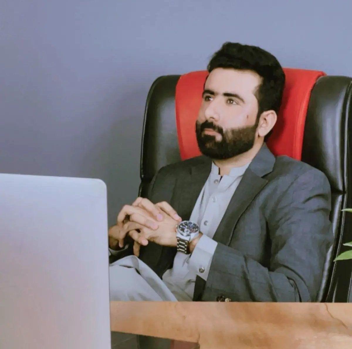 Ahmad - A new symbol of luxury is rising. ICON Mall & Towers introduces ...