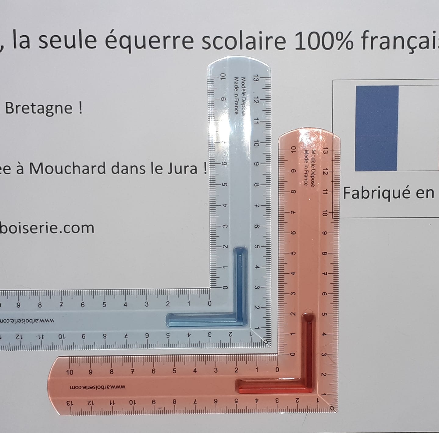 L'eker, l'équerre scolaire plus simple à utiliser