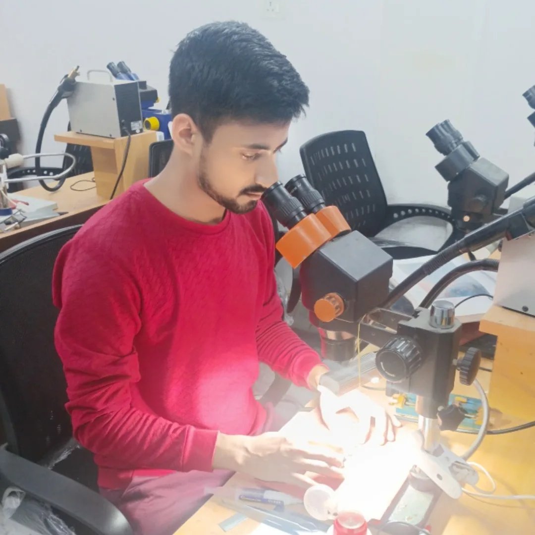 Technician Ritesh
