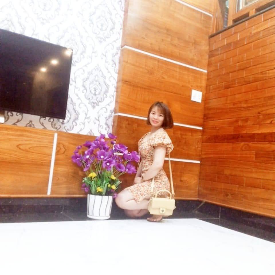 Cô trò nhà em được cái bày trò thì tài ạ. Cứ ưu tiên vui, trẻ khoẻ chị ...