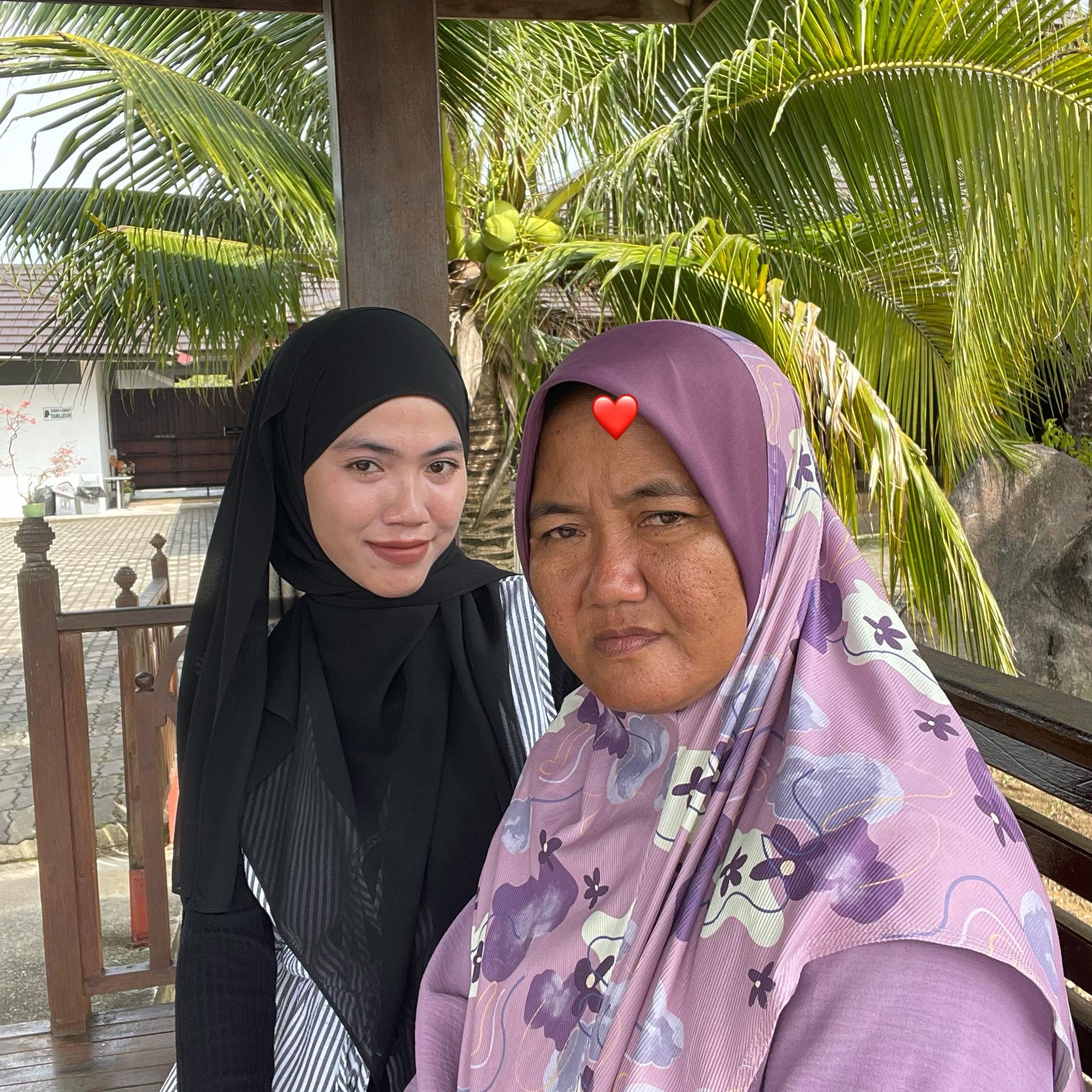Ica Zahari