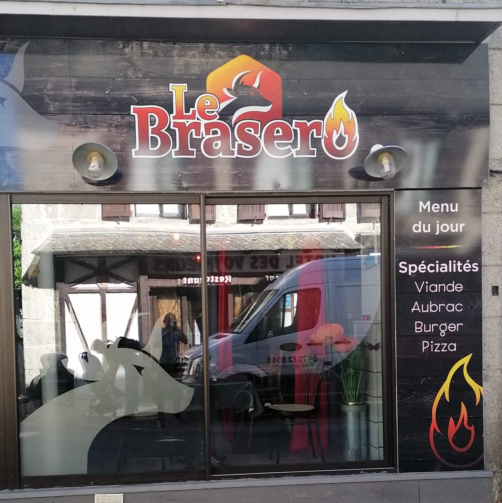 Restaurant le Brasero SainteGenevièvesurArgence