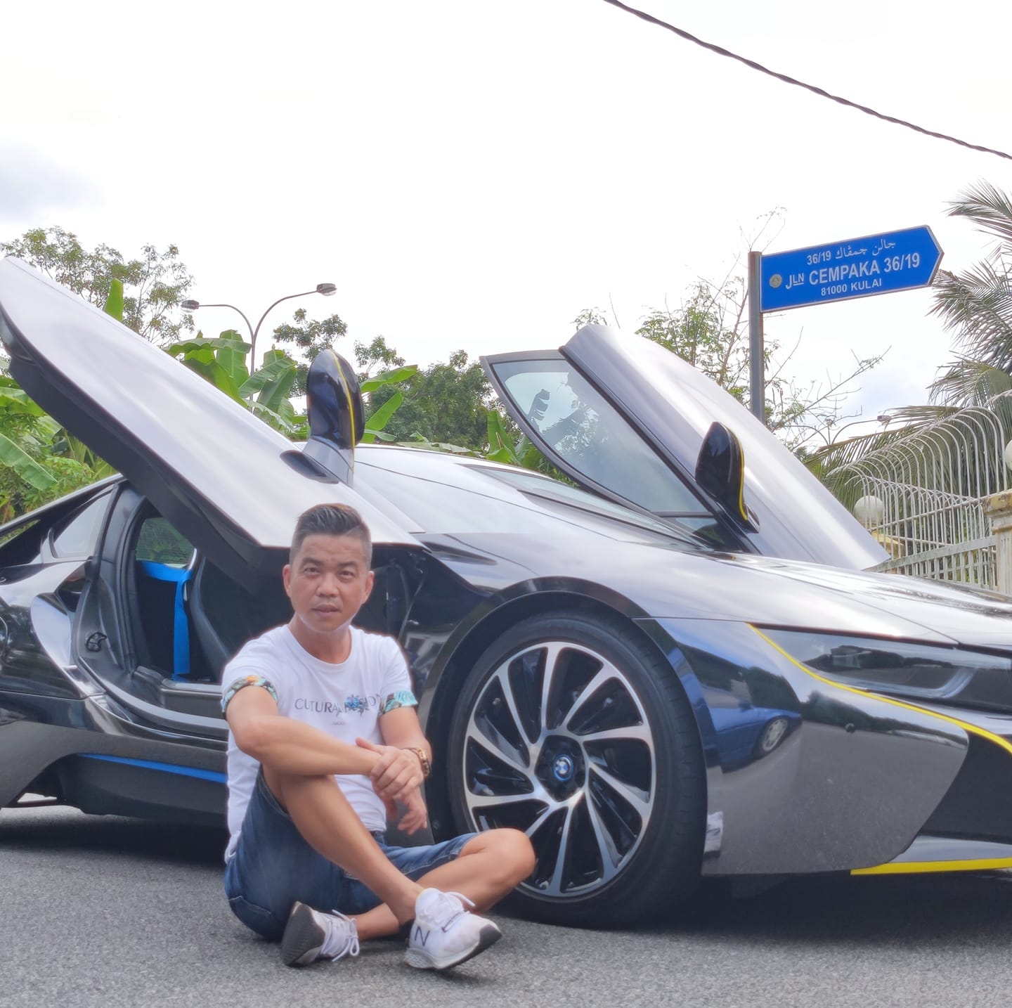 Sunny Seow - 天才与庸才 每个人的能力不同，有些人总认为自己怀才不遇， 汄为自己是天才，可在別人眼中他只是个庸才， 可有些人，人们 ...