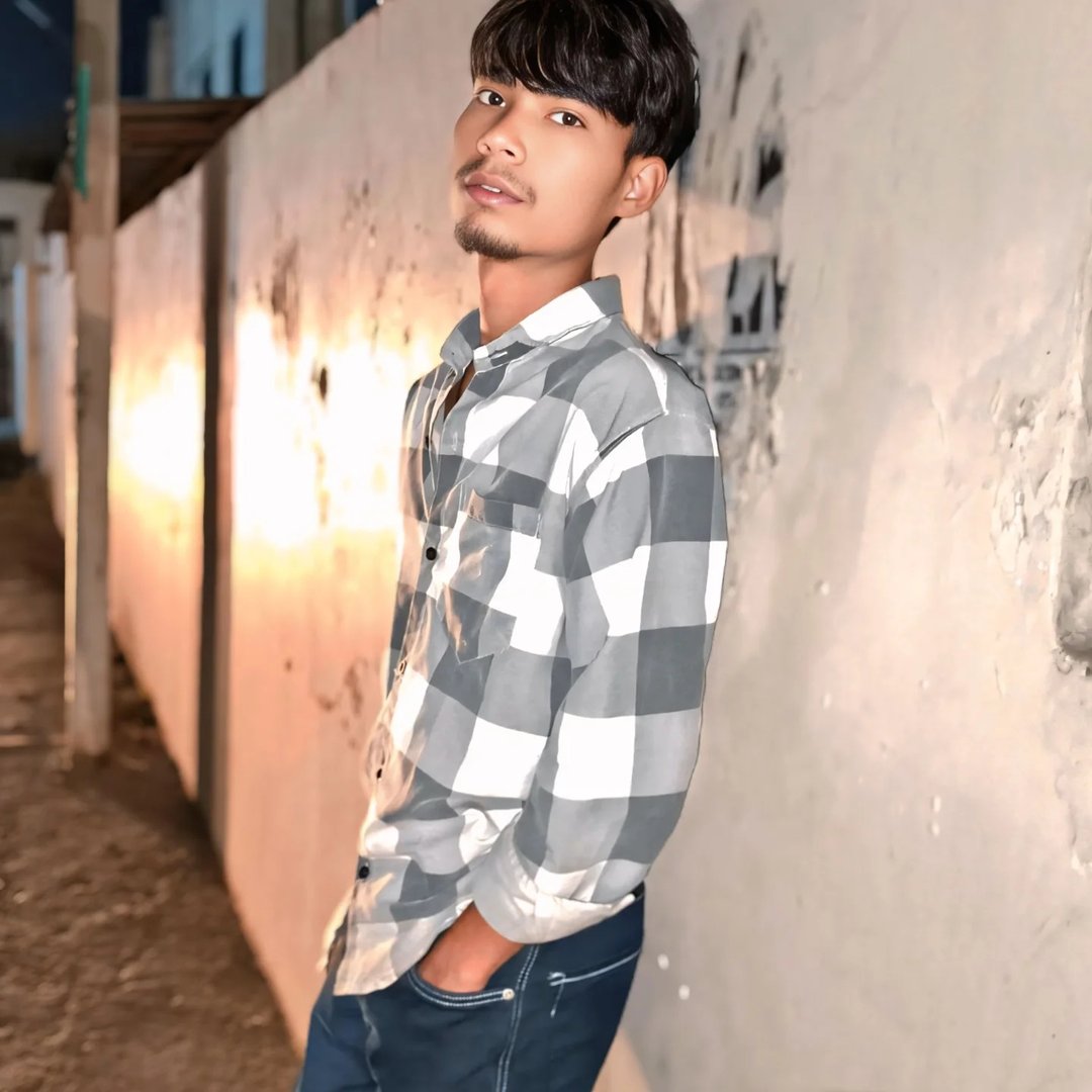 AR Rangbaz Raza