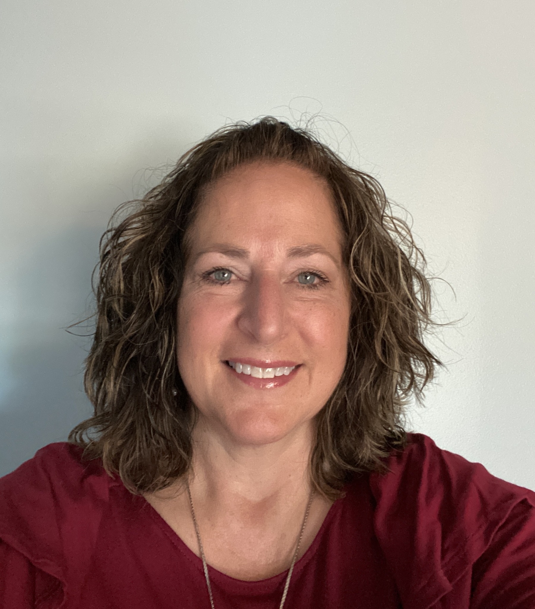 Reece & Nichols Williams & Associates-Becky Treccariche | Richmond MO