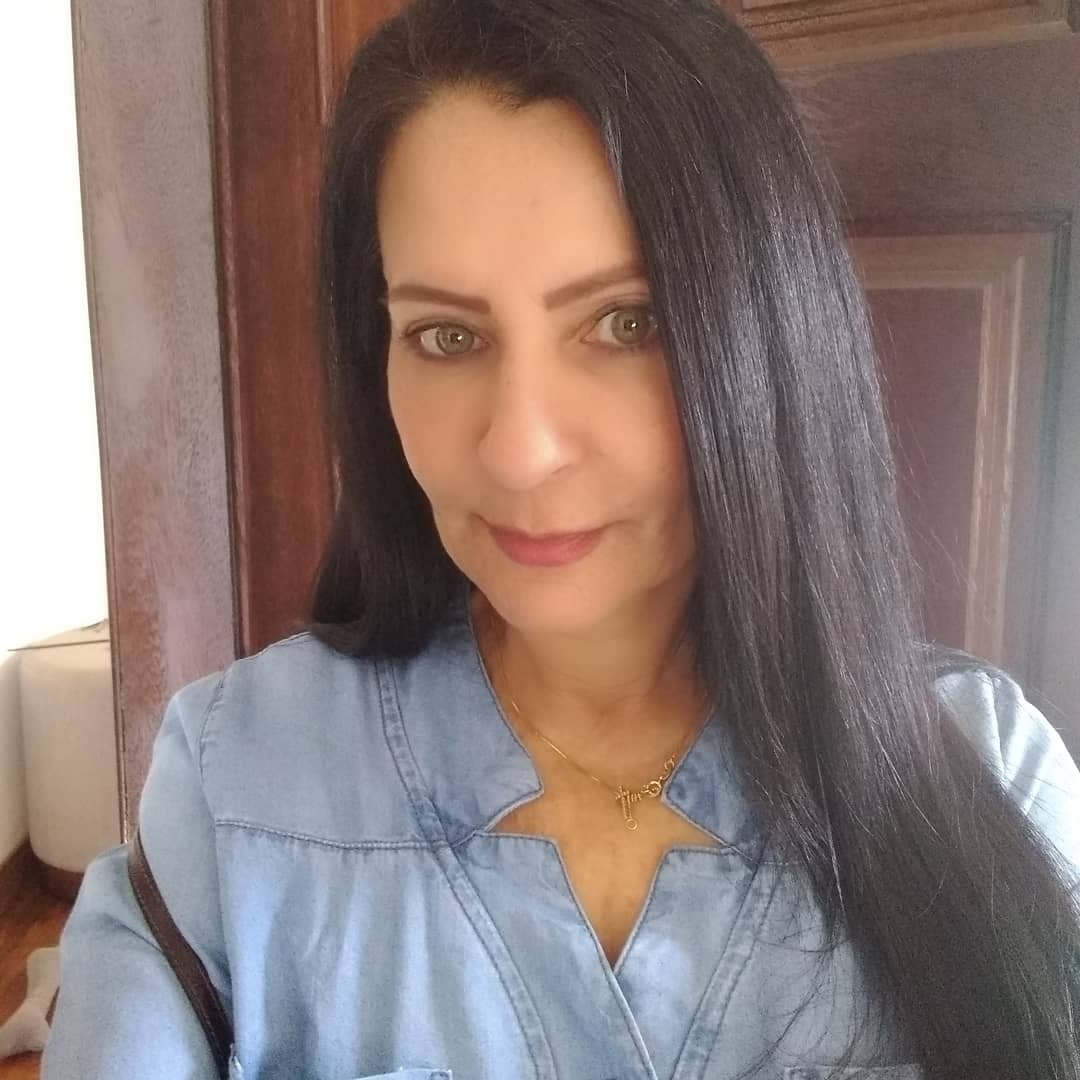 Zizélia Rocha Gomes