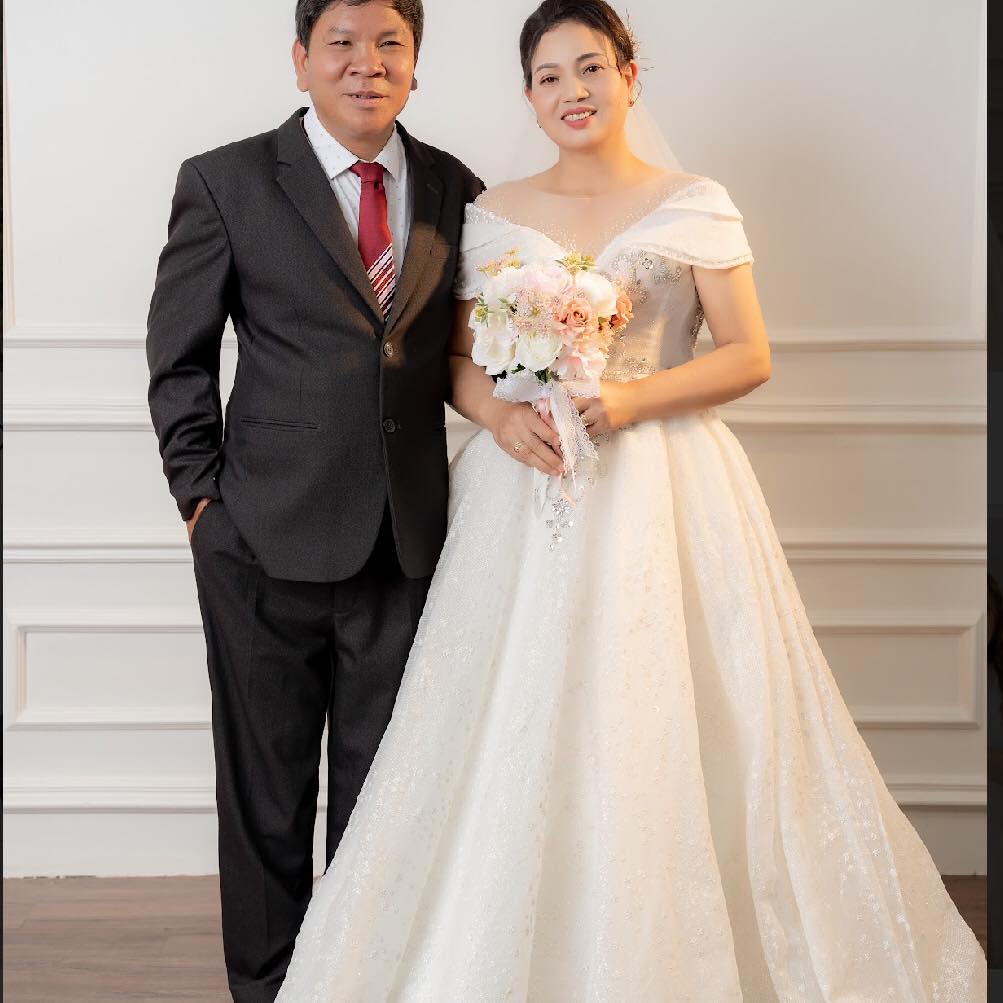 Nhỏ gọn, tiện lợi - càng bận càng cần phải ăn đủ mới tăng cân nha cô ...