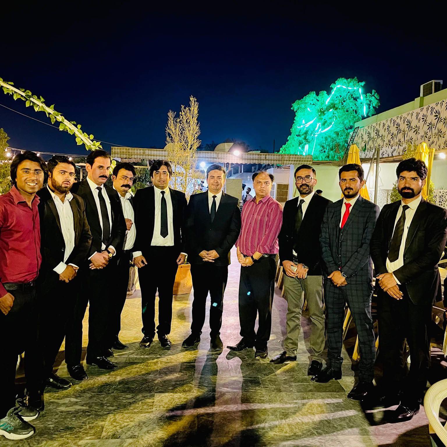 میں تجھ کو بھول جاؤں مگر مسئلہ... - Adv Rashid Nawaz Abbasi | Facebook