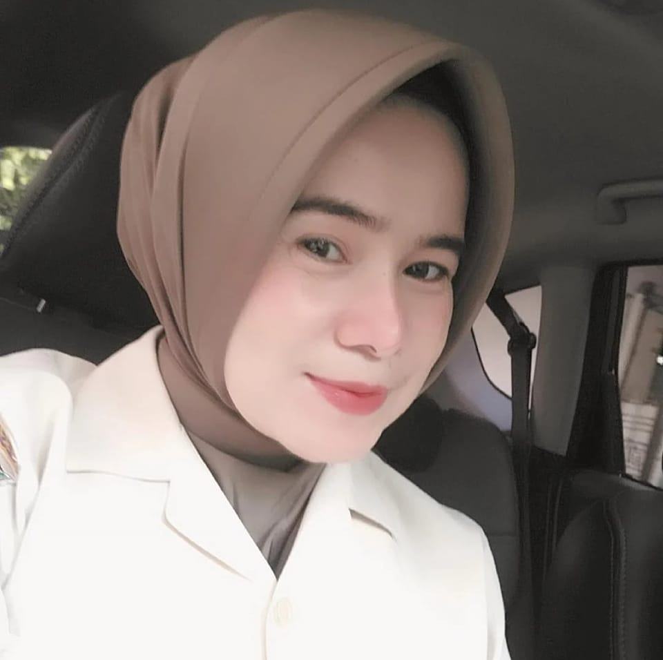 Interaksi itu bikin view kita banyak, terus jangkauan kita juga luas ...
