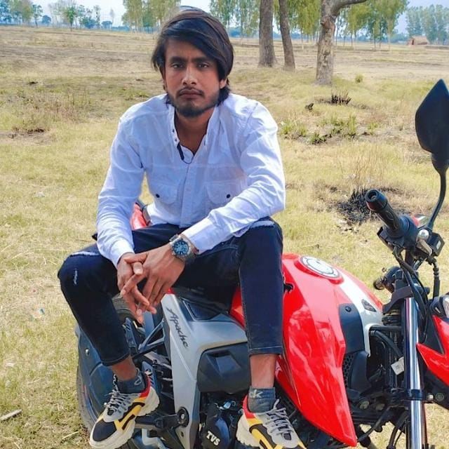 Raja Khan