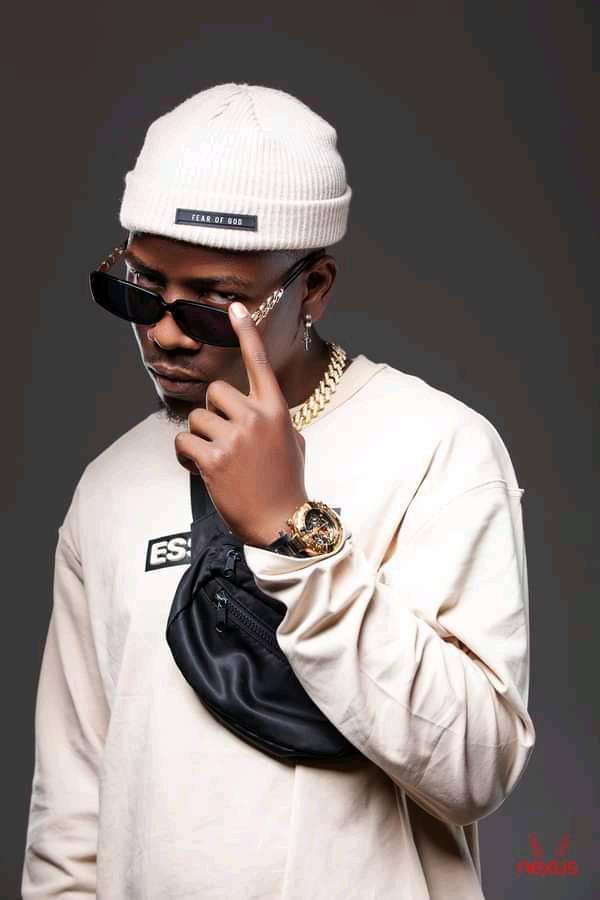 Zedbat.co 1 - Heavyweight singer and iconic Nigerian... | Facebook