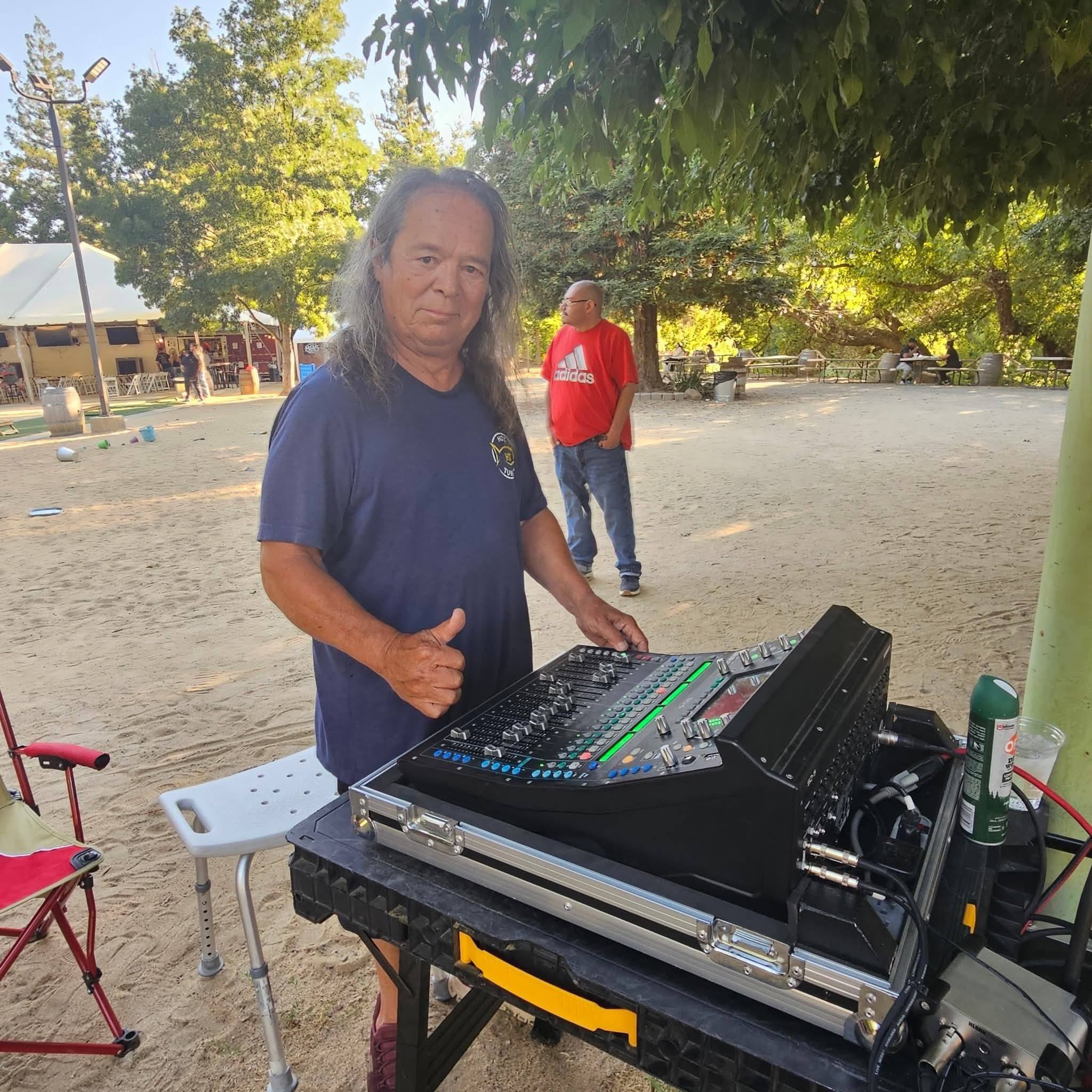ALLEN & HEATH Qu/SQ/CQ Series | Can anyone tell me the difference ...