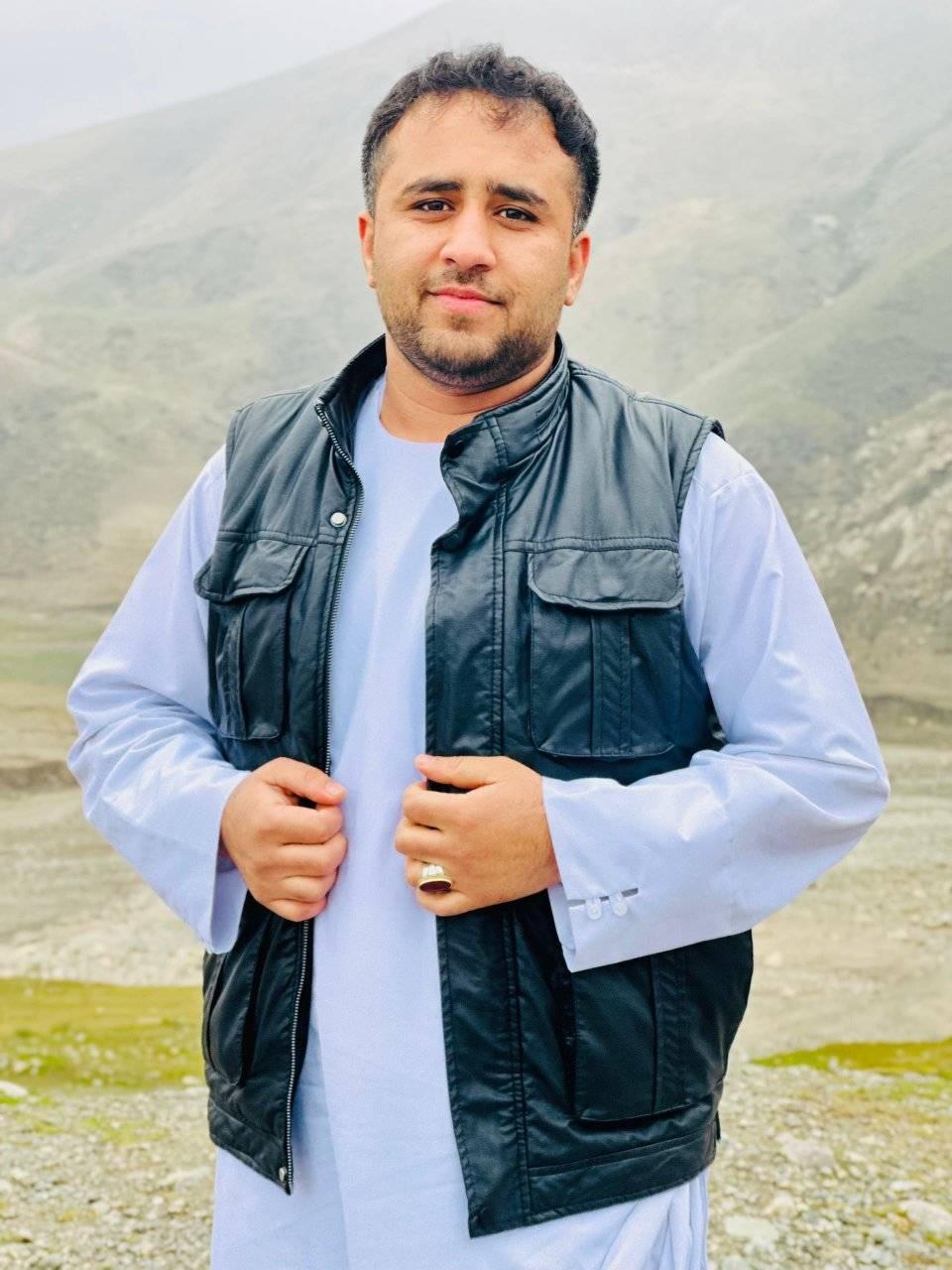 احمد نوید کوهستانی