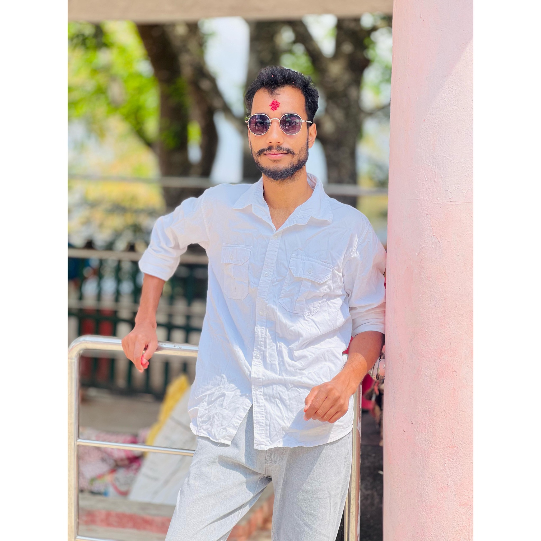 店舗用品 Roshan K.C. Roshan Kc (@Roshankc.1) • Facebook
