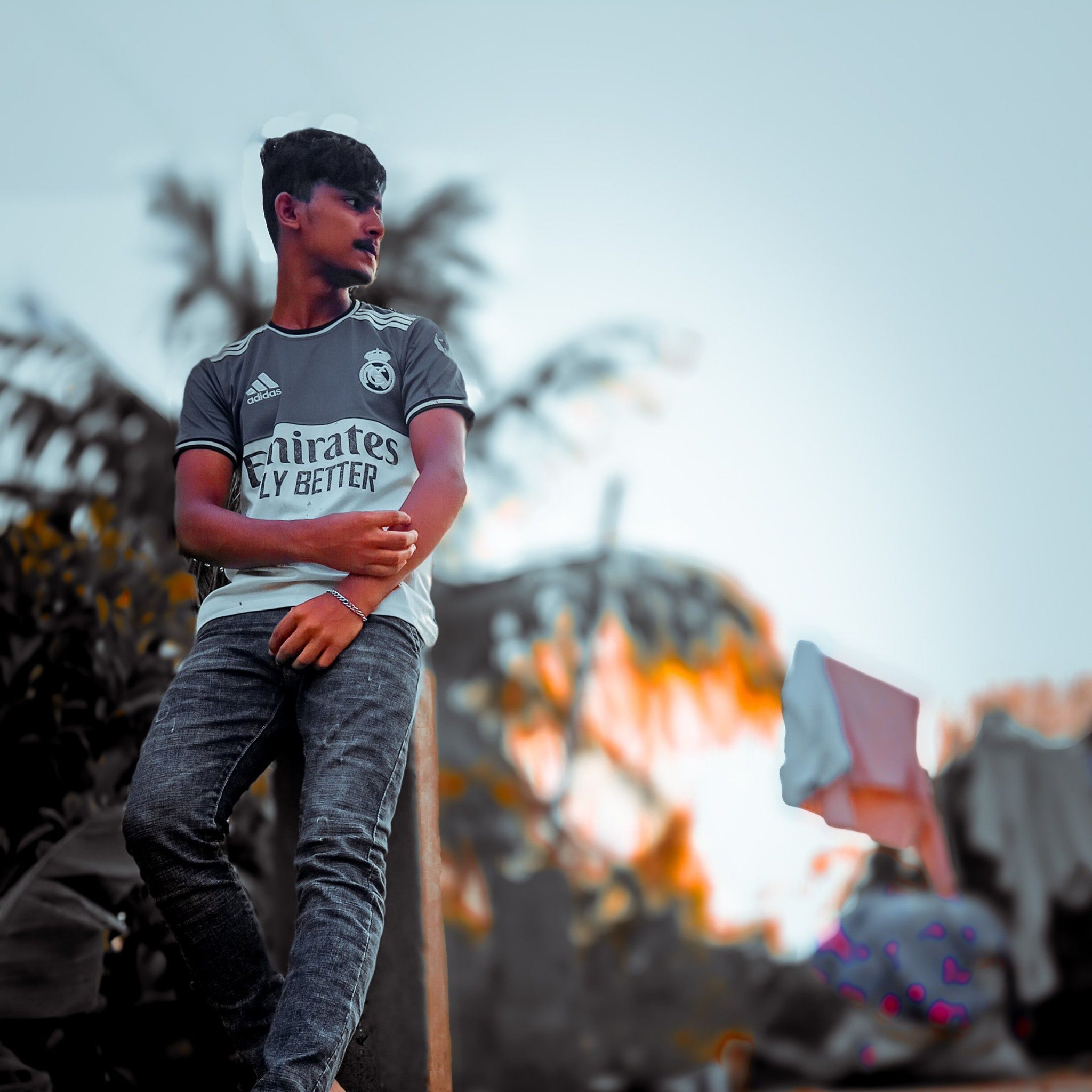 B e - ক্যাপশন কি হবে 🙃🤭 | Facebook