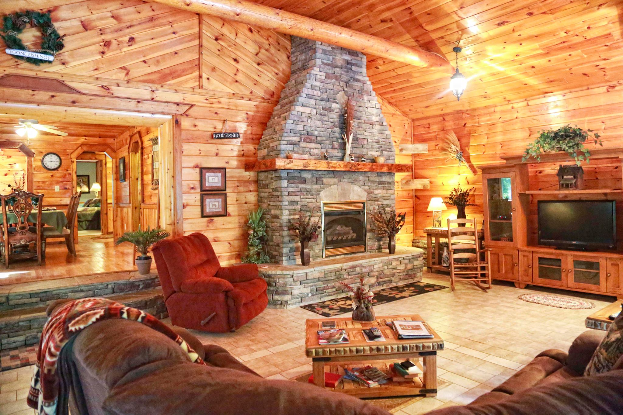 Enchanted Mountain Retreats, Vacation Rentals & Property Management