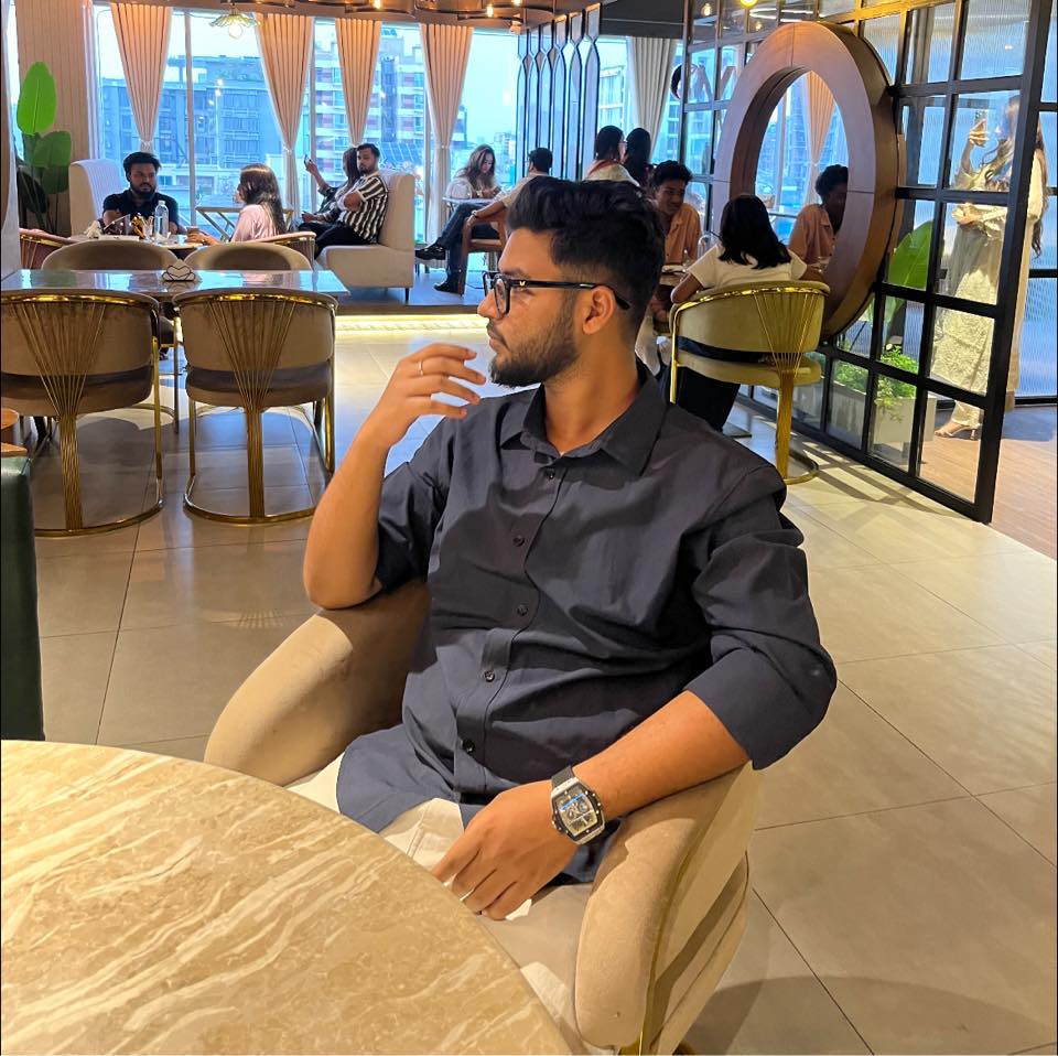Alvi Hossain