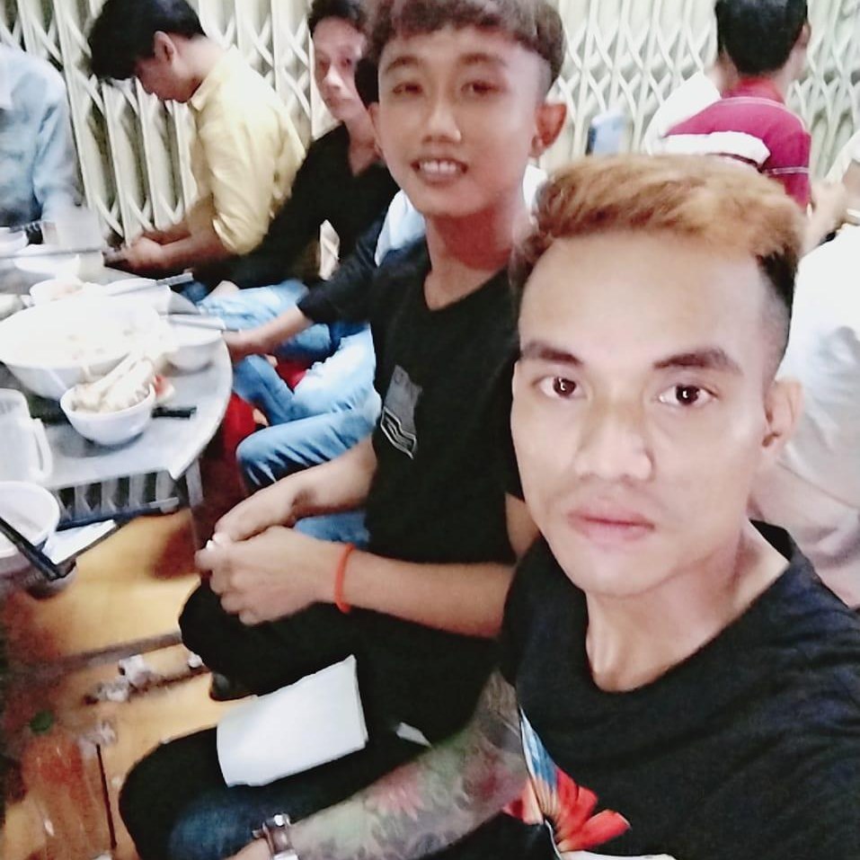 Hướng nội khi đi tiệc 🤣 | Minhh Thưư