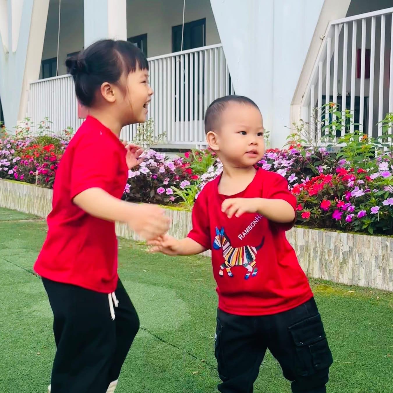 Giày Nike hết 37 Em Xả #taihoadanvu #taihoa | Tài Hoa Dân Vũ