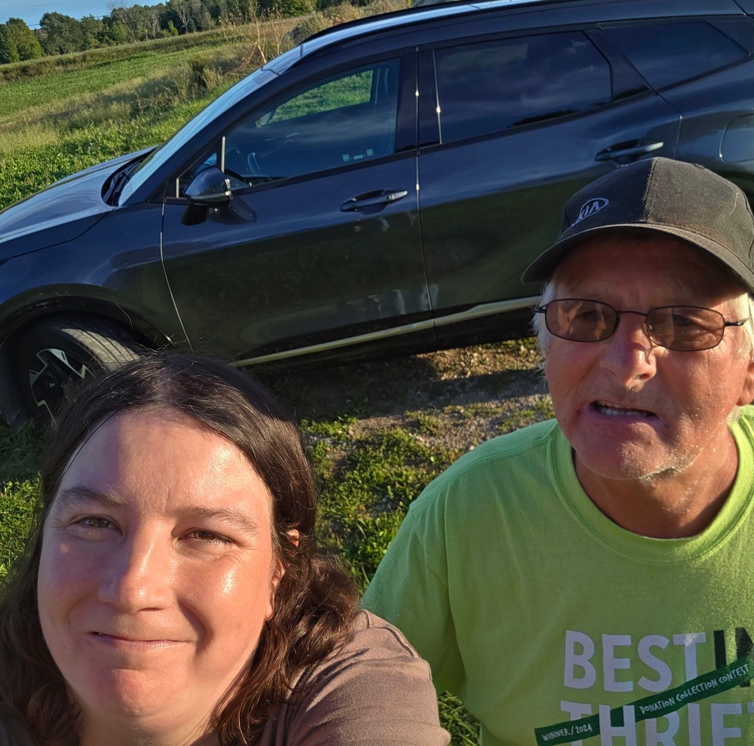 twin paranormal fan group | Ryan and girlfriend jaide | Facebook