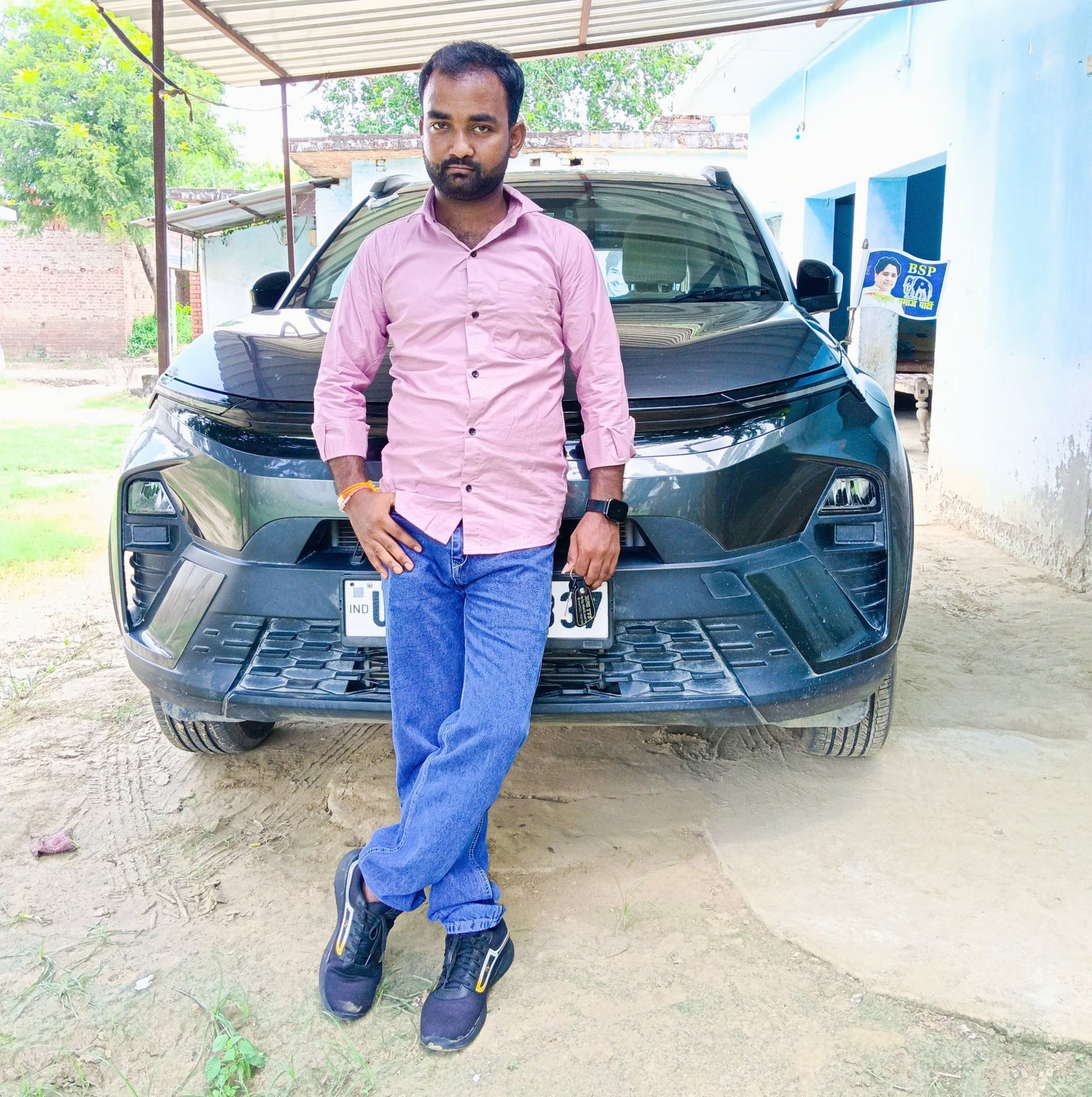 E Nitesh Raj