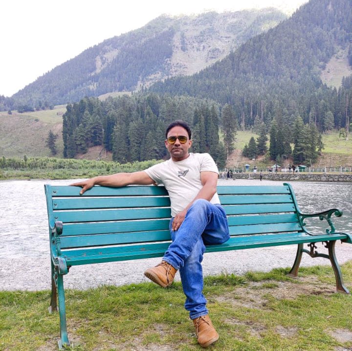 #🫀kashmiri🫀 #follow parray#fruit #company | Ehaan Parray