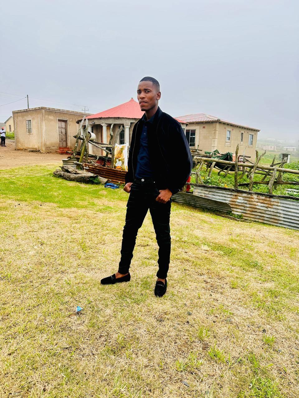 Mfihlo Kwanele