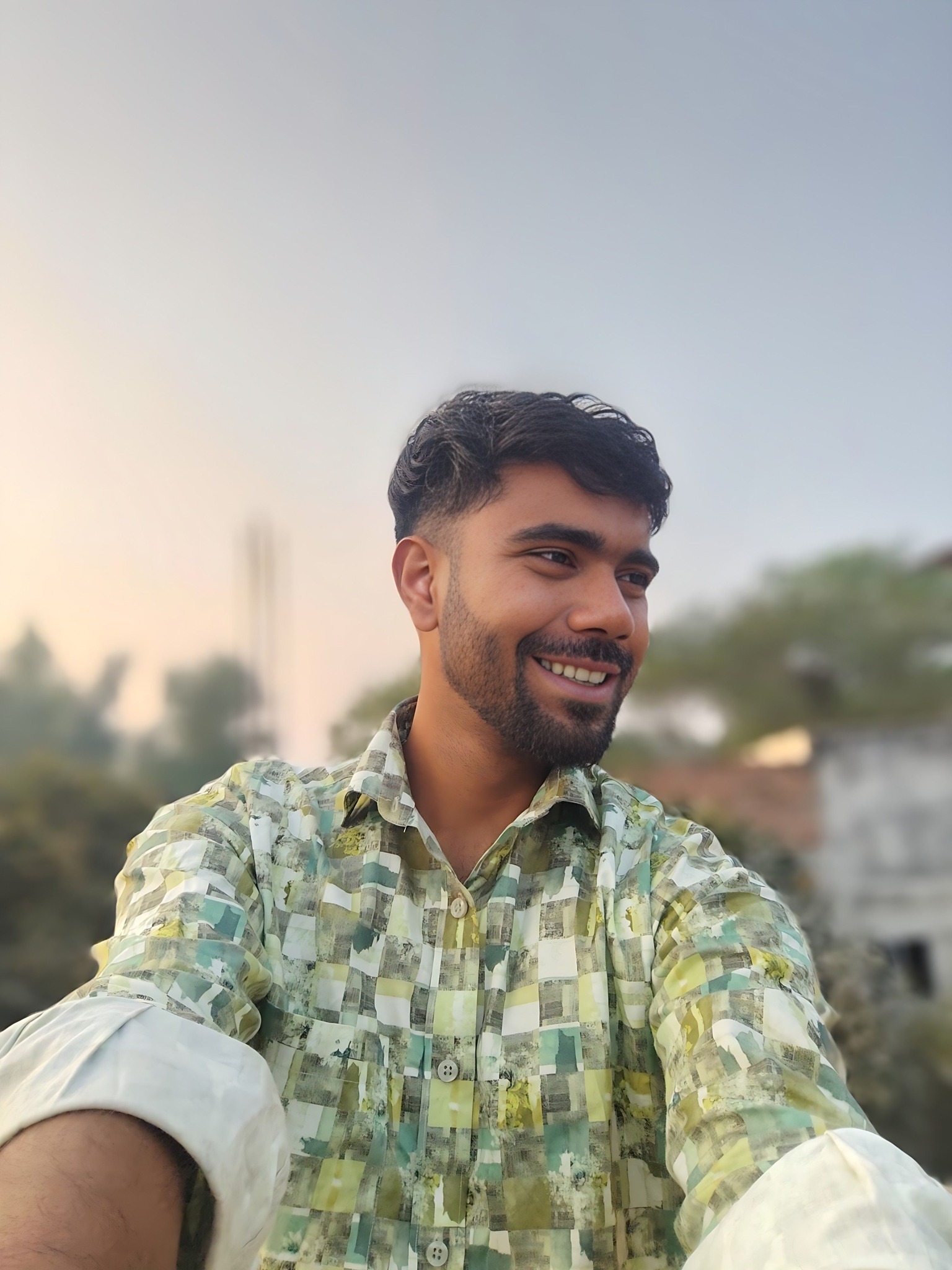 NayeEm IslAm