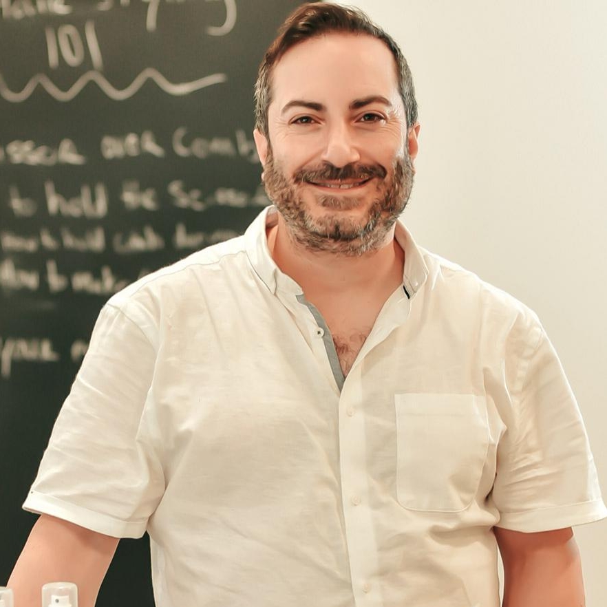 Michael-Angelo Commisso (@mike.commisso.71) • Facebook, Connect with ...