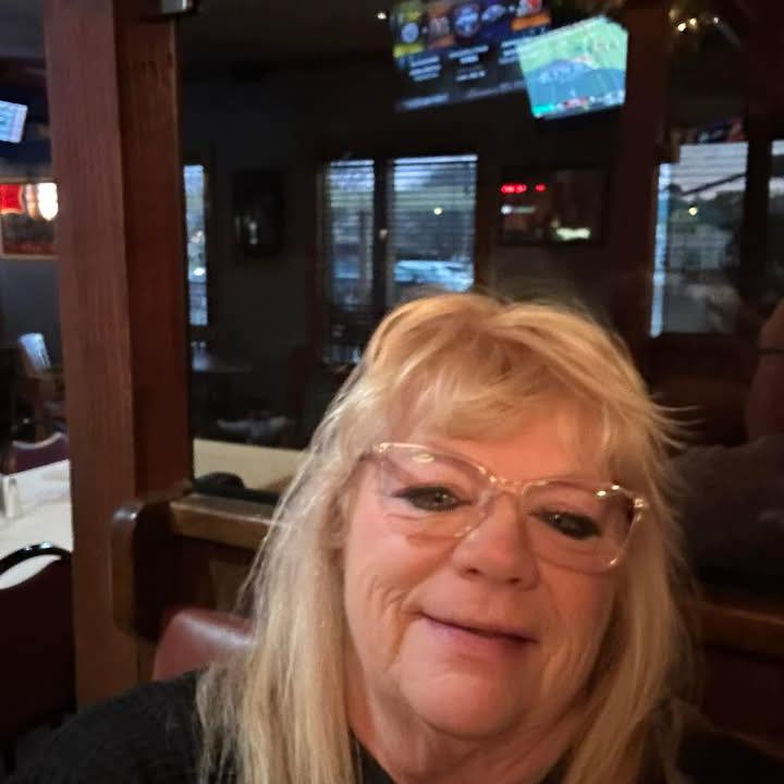 Kim Summa on Reels