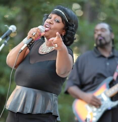 DieDra and The Ruff Pro Band