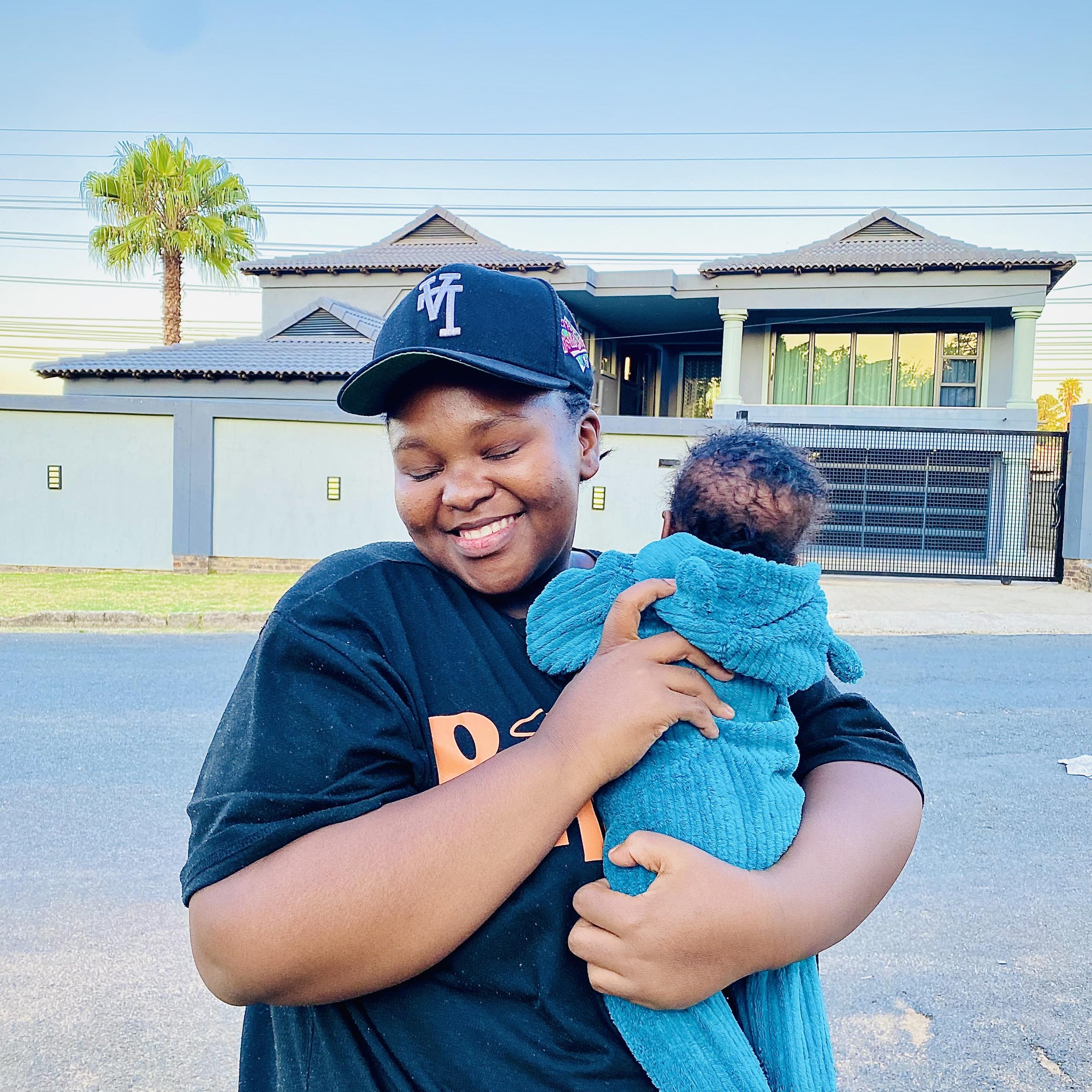 Inothando Zola - Cela nishiye dot , ndiyophithizela kwakho.🥹 | Facebook