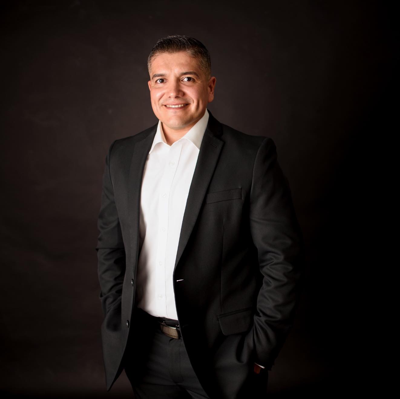 Hector Rodríguez - Negocios