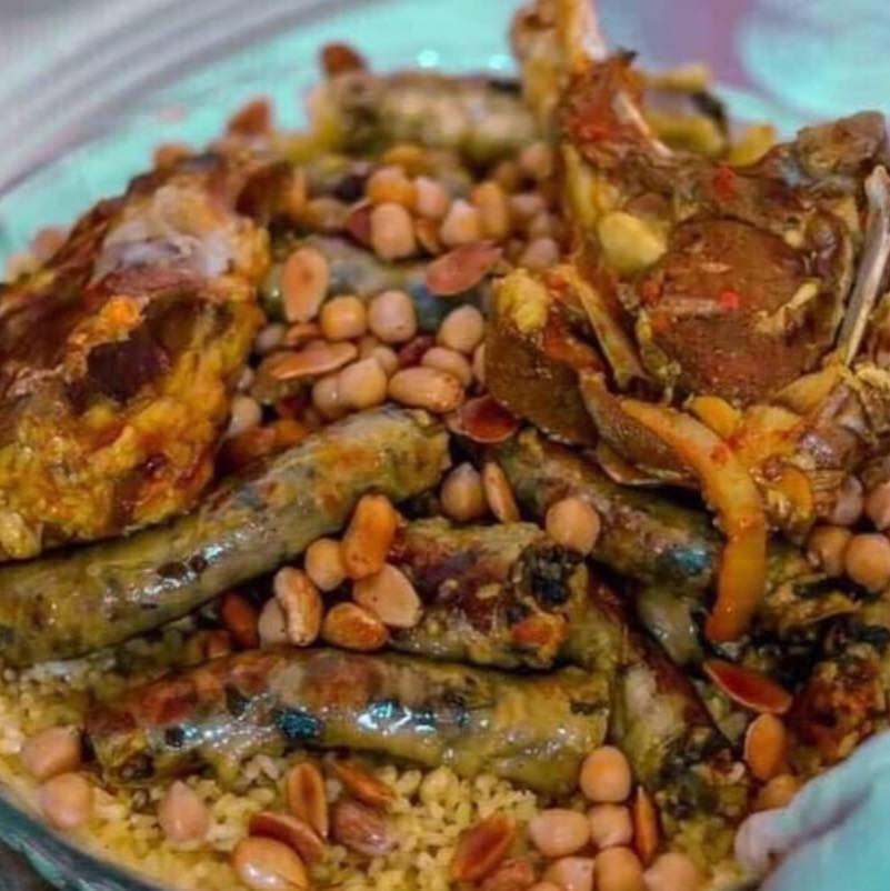 مطعم برجم الحصادي للوجبات الشعبيه فرع الميناء
