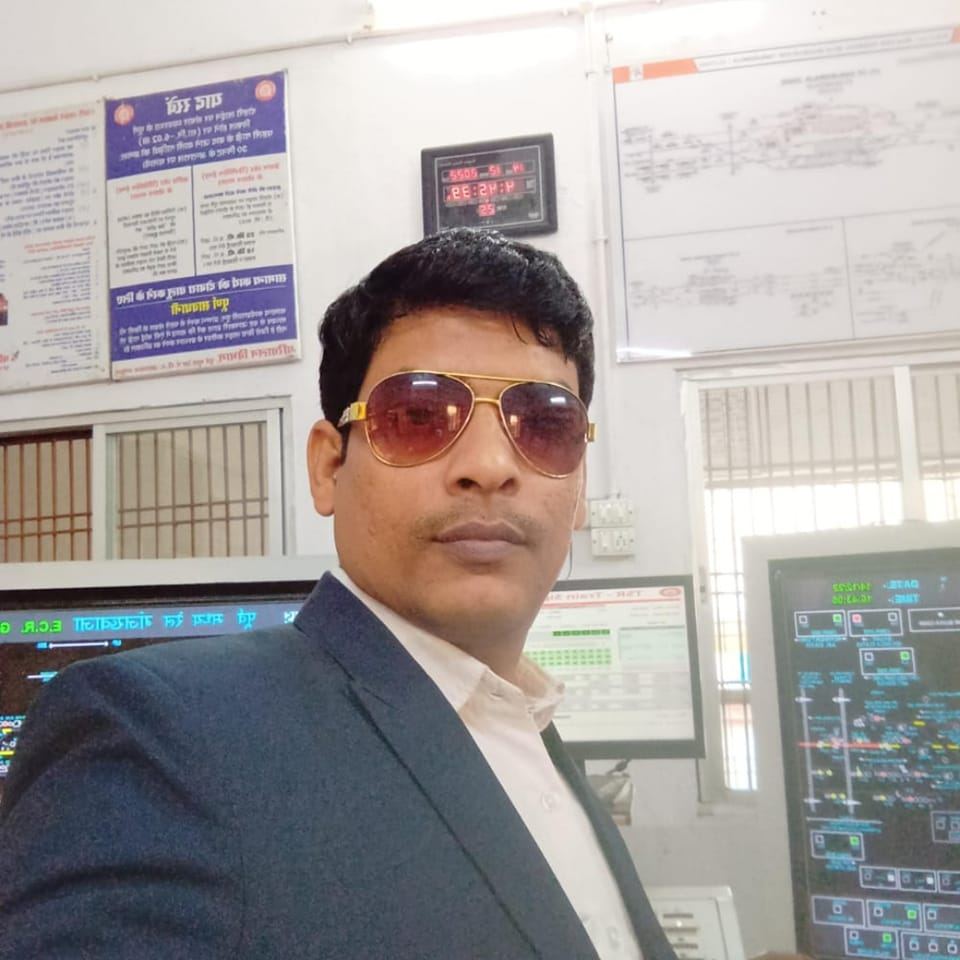 Good Night dear friends Double Line पर सिगनल का Prolong failure साथ ही ...
