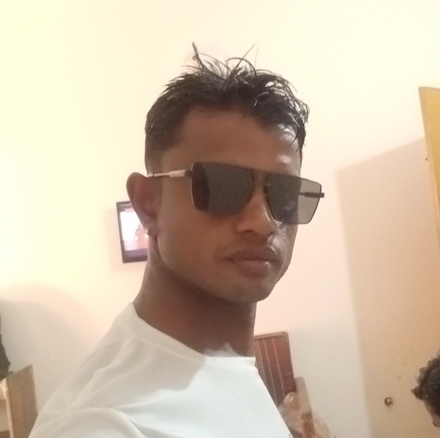 Robel Mia