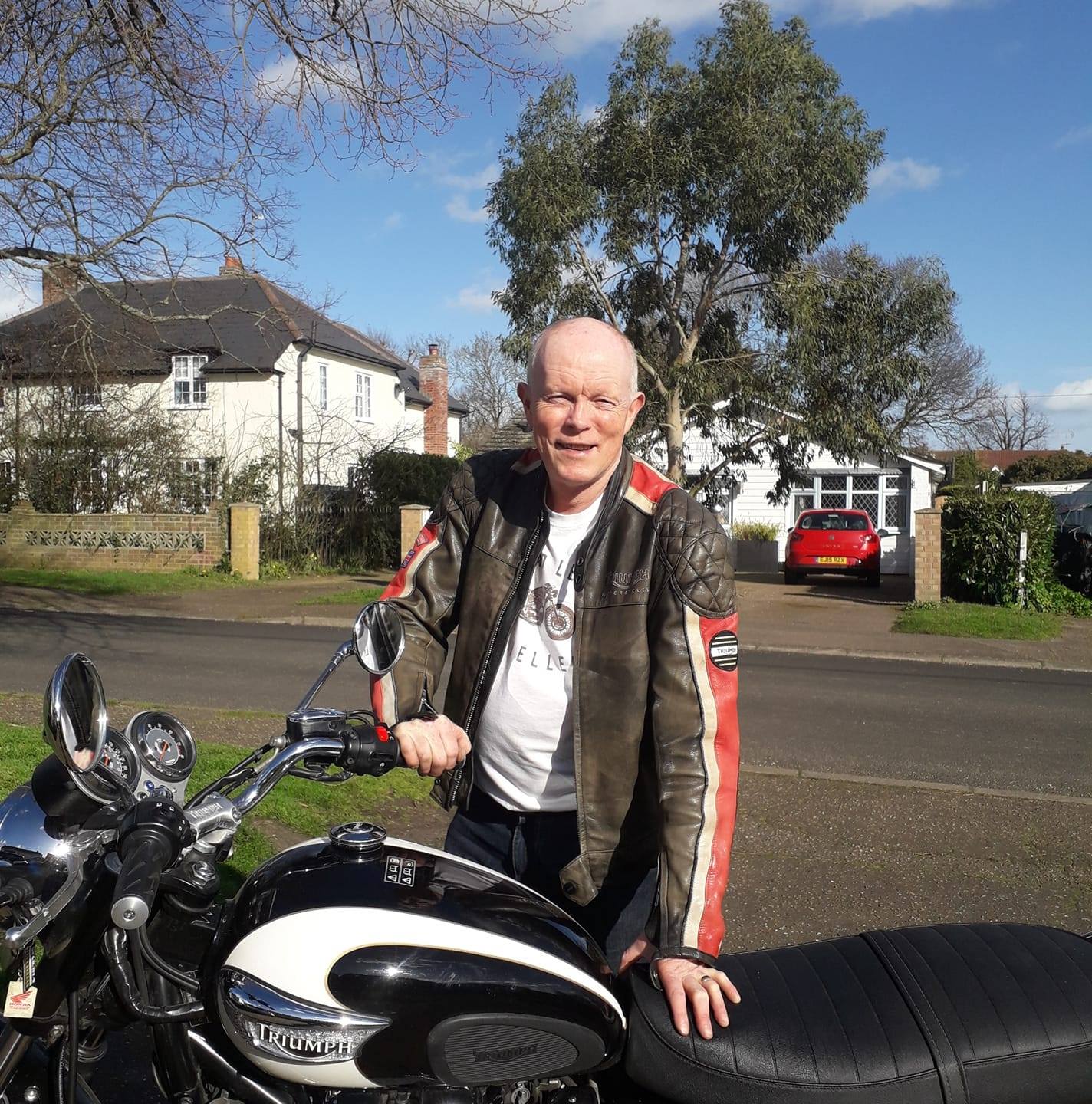 Nigel - It was fantastic to meet up with old friends from year 71 PHGS ...