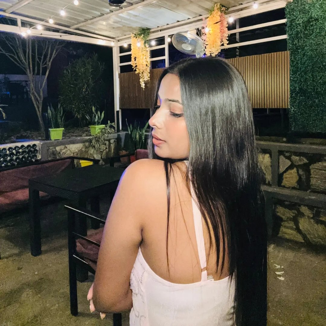 Khushi Roy