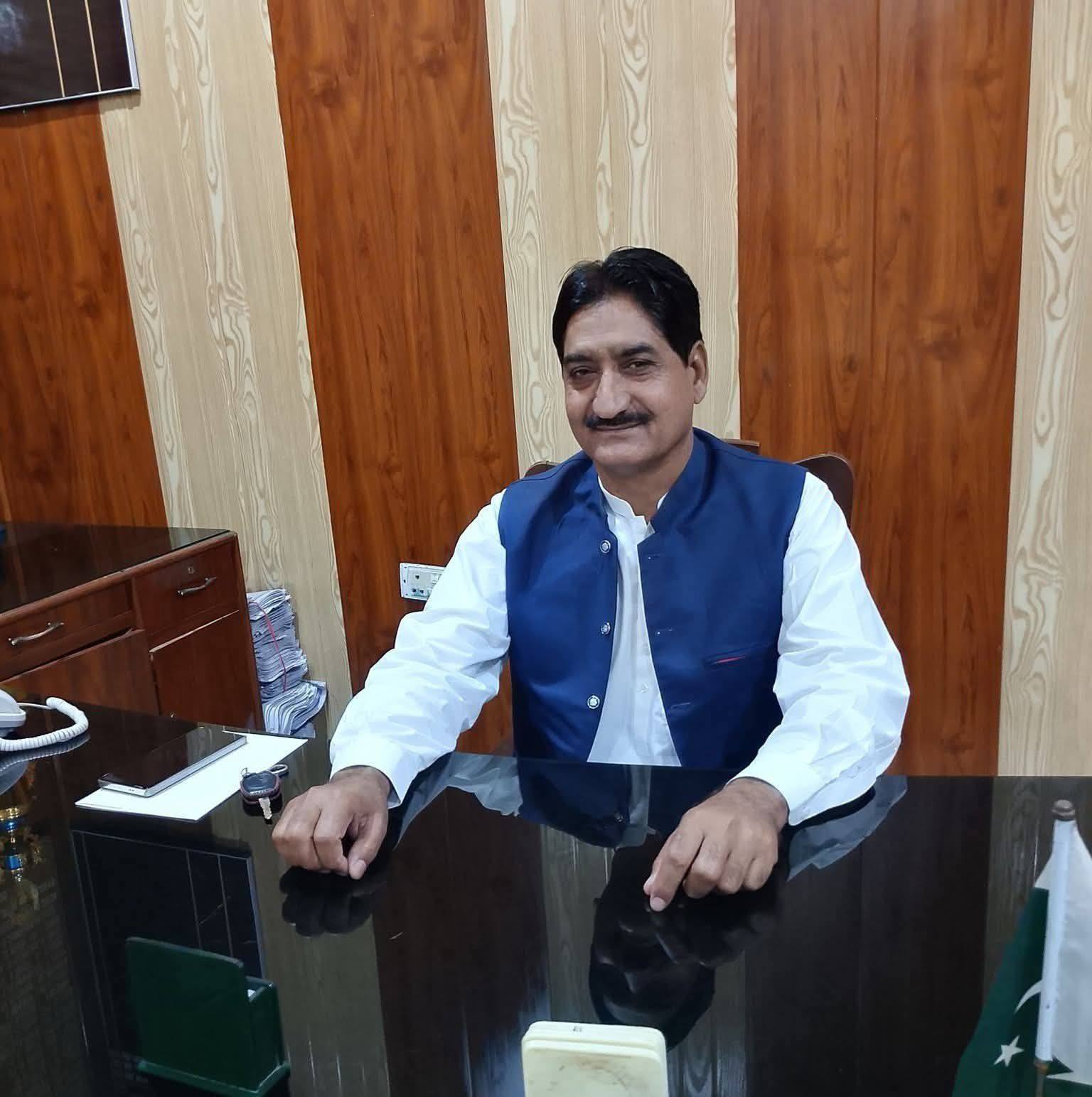 سینئر ہیڈ ماسٹر گورنمنٹ بوائز ہائی اسکول سکرنڈ محمد ارشد آرائیں، سینئر ...