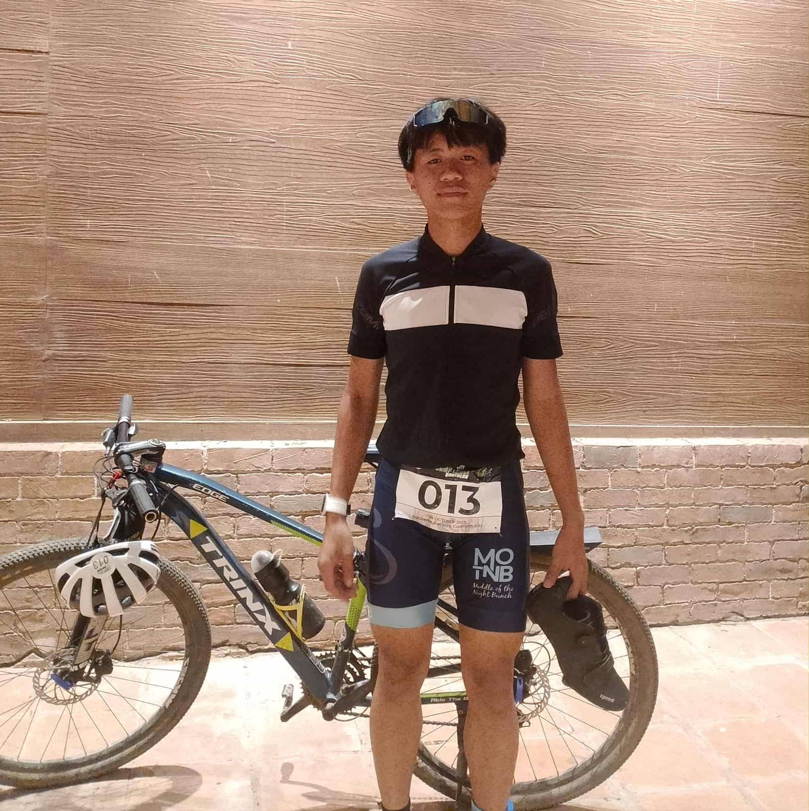 3km intercampus 🥈☝️🏃🚀 With kuya Jerome Olar 🥇🫡 11:35am start🥵 # ...