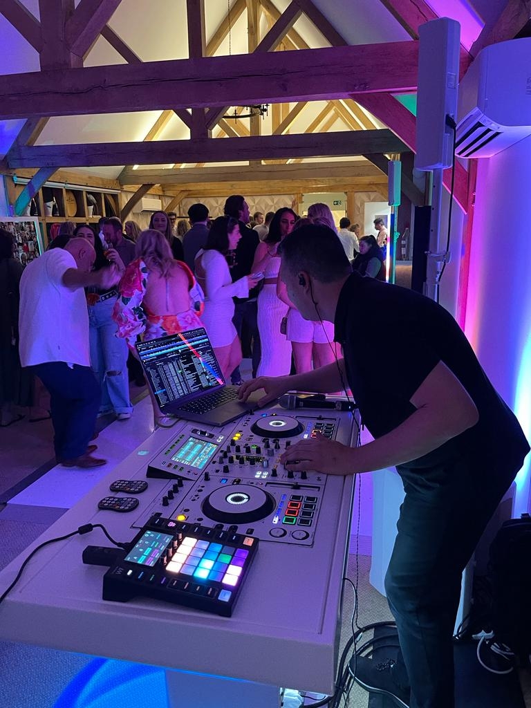 Rekordbox DJs & Users | Do any of the newest versions of Rekordbox have ...