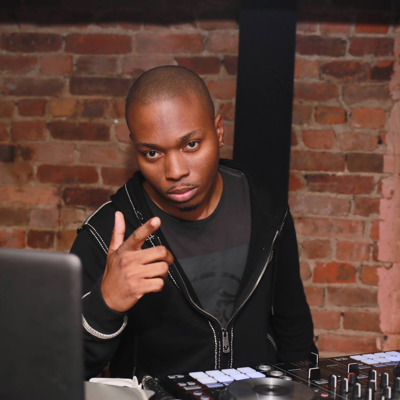DJ Epidemik